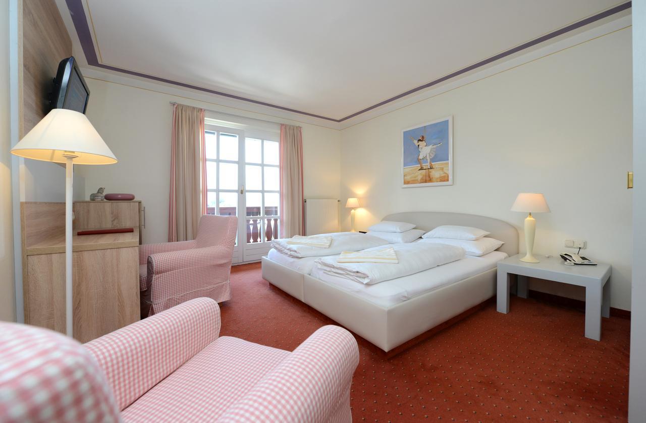Lust Und Laune Hotel Am Woerthersee Portschach am Woerthersee Exterior photo